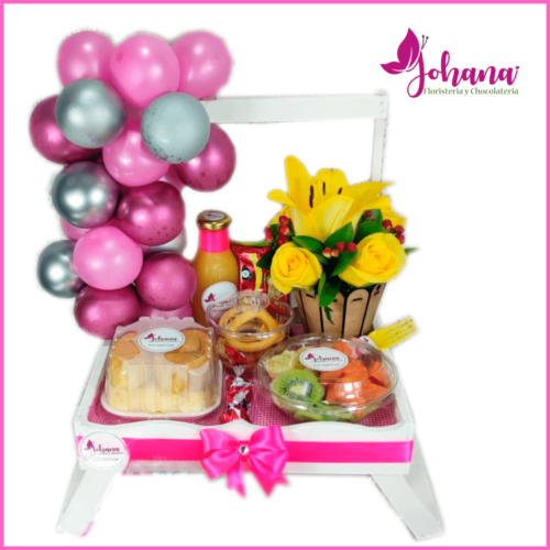 Desayuno sorpresa con globos