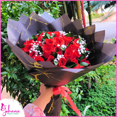 Buchon de rosas rojas red